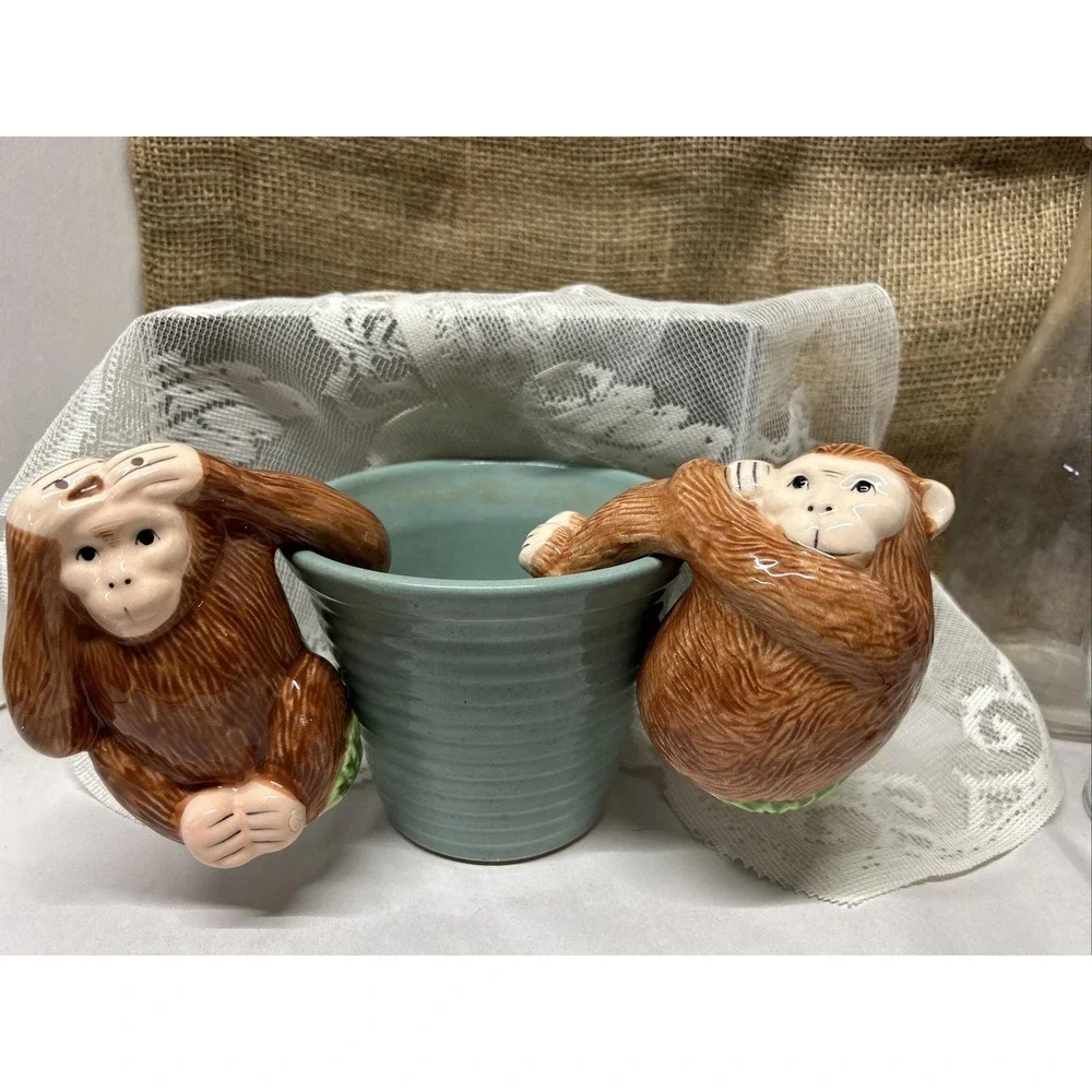 Vintage Monkey salt‎ and pepper shakers Jungle Spree 1992 Strata Group Large